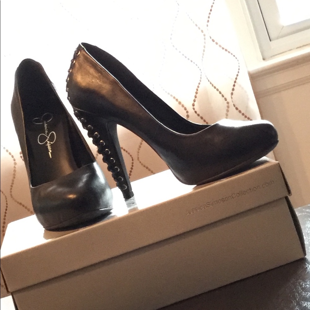 Black heels
